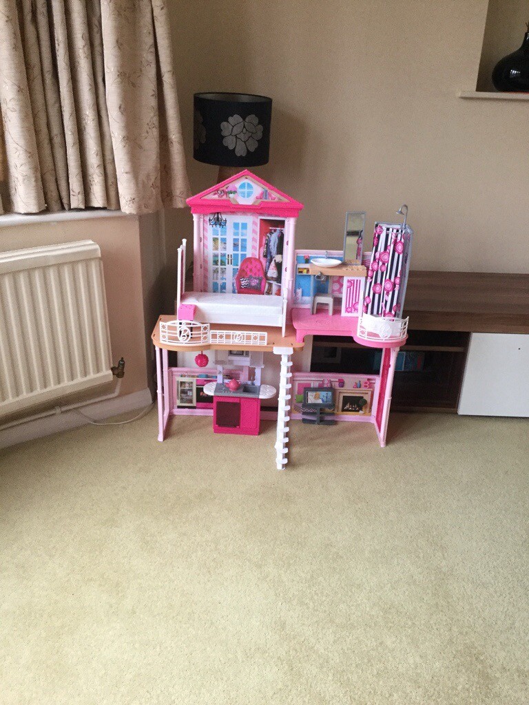 barbie grandparents house